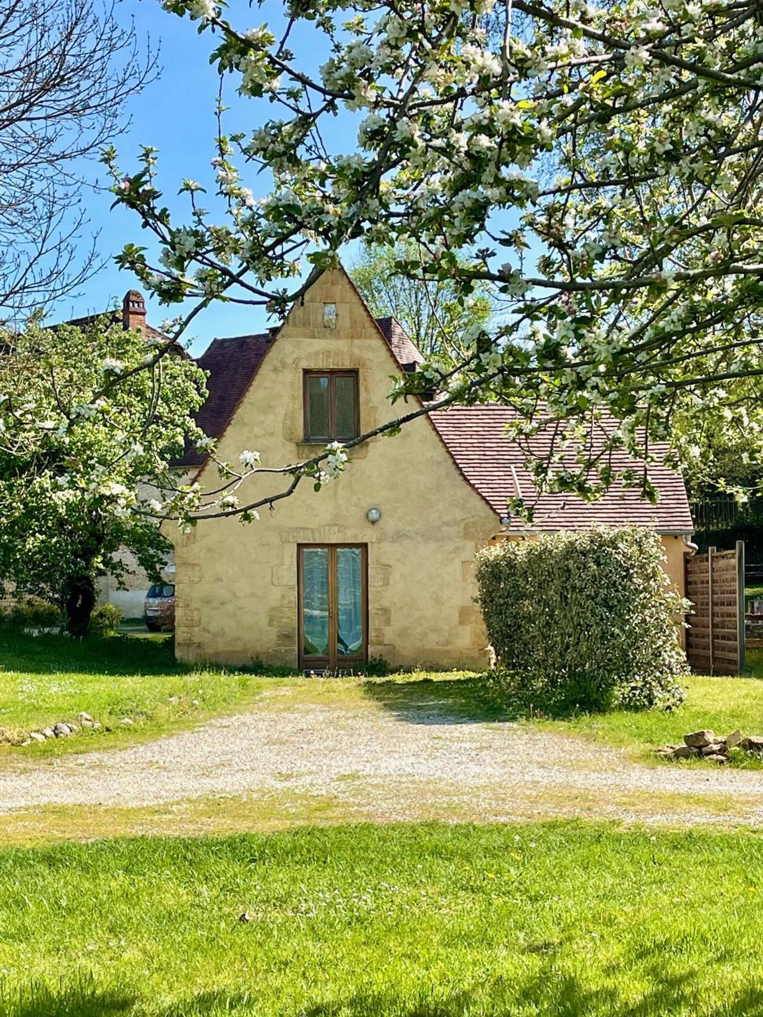 Le Moulin Aux Ans Βίλα Archignac Εξωτερικό φωτογραφία